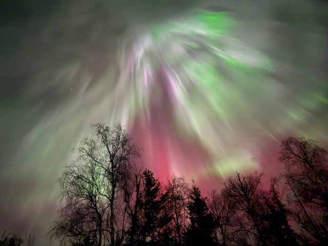 Alaska aurora 2.jpg