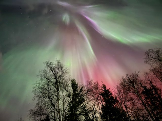 Alaska aurora 3.jpg