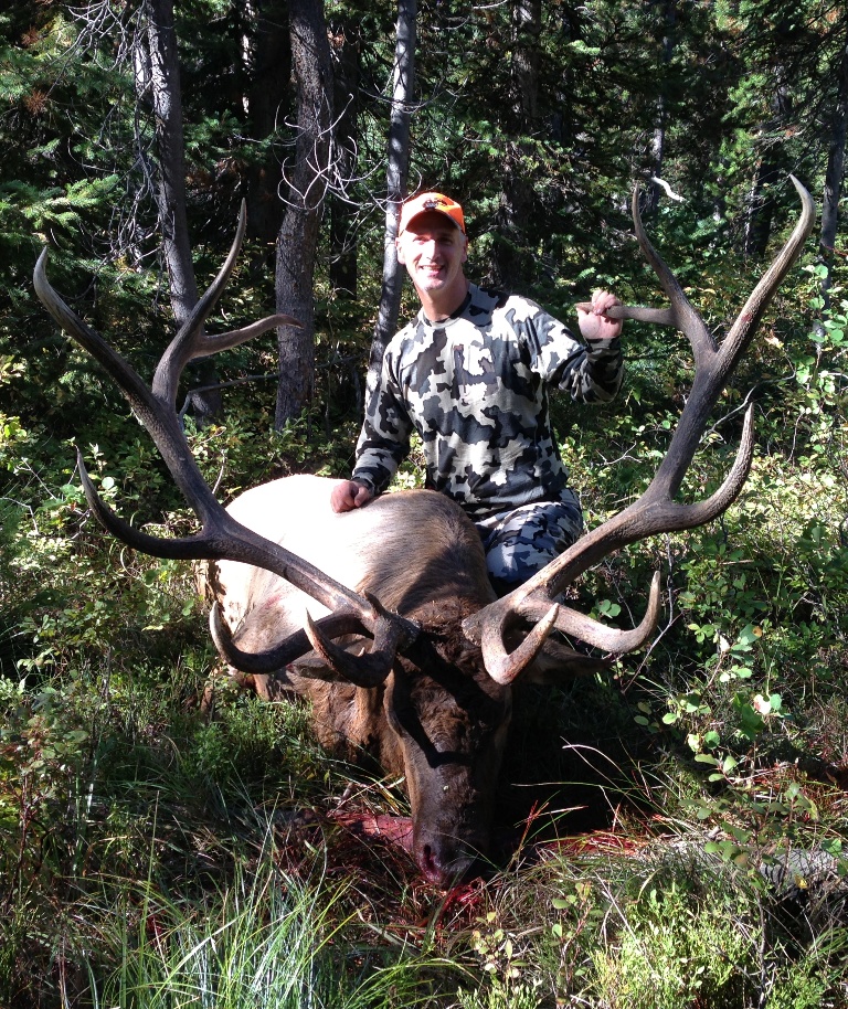 2013_Wyoming_Elk_001.jpg