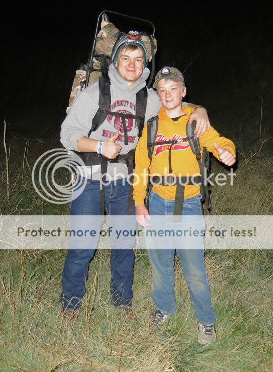 CaydenandHunter2014_zps0807bb87.jpg